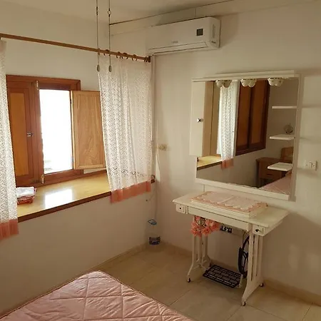 Front Line Apartment *