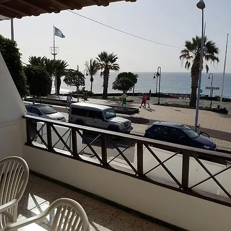 Front Line Apartment Puerto del Carmen (Lanzarote)