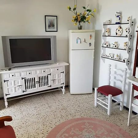 Apartament Front Line Apartment